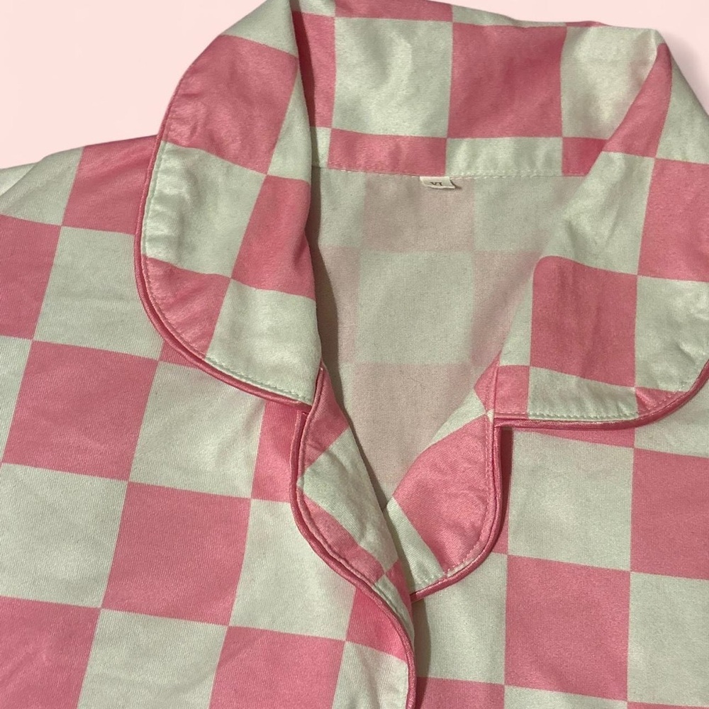 Pink and White Checkered Women's Pajamas - Picture 4 of 5